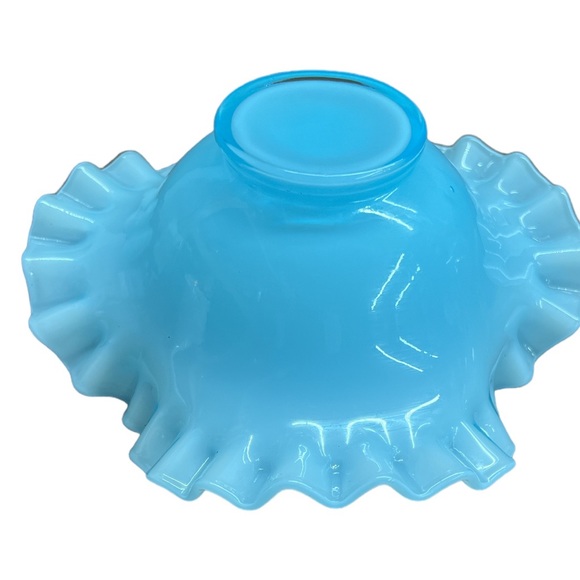 Fenton Blue Bowl with Ruffled and Crimped Edge - Vintage Art Glass Bowl - Picture 4 of 8